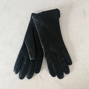 Black Leather Gloves